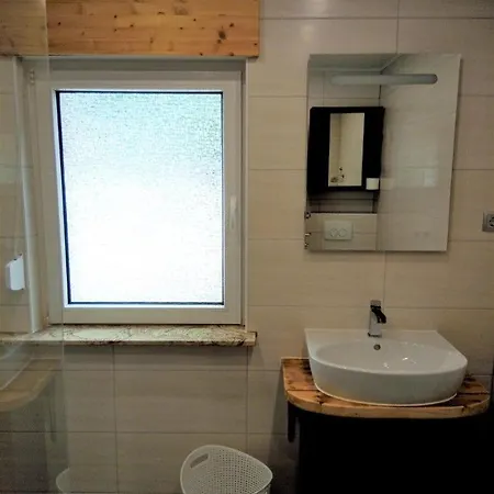 Апартаменты Noeska 85020 *