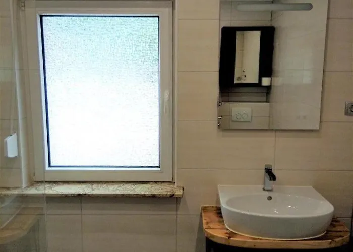 Apartman Noeska 85020 *